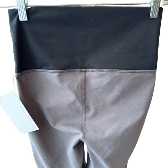 Fabletics Salar Powerhold Fold Over Capri Leggings Gray Size XS 4 NEW NWT - Picture 9 of 10
